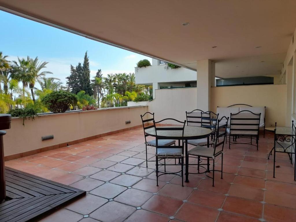 Apartamentos Guadalpin Boutique Marbella Bagian luar foto