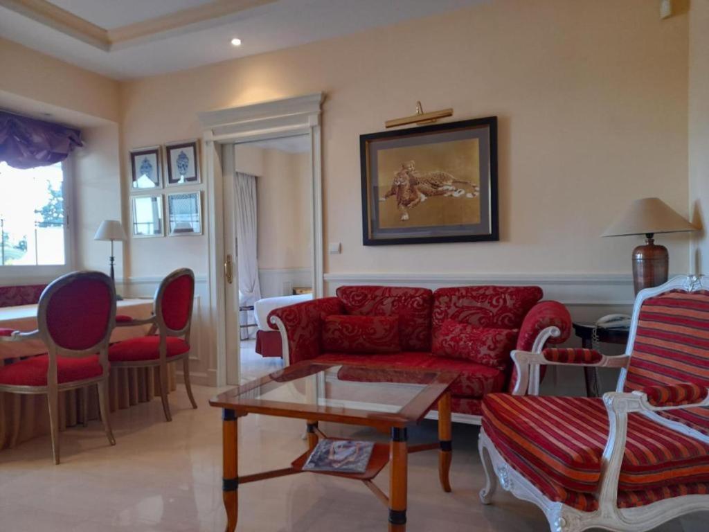 Apartamentos Guadalpin Boutique Marbella Bagian luar foto