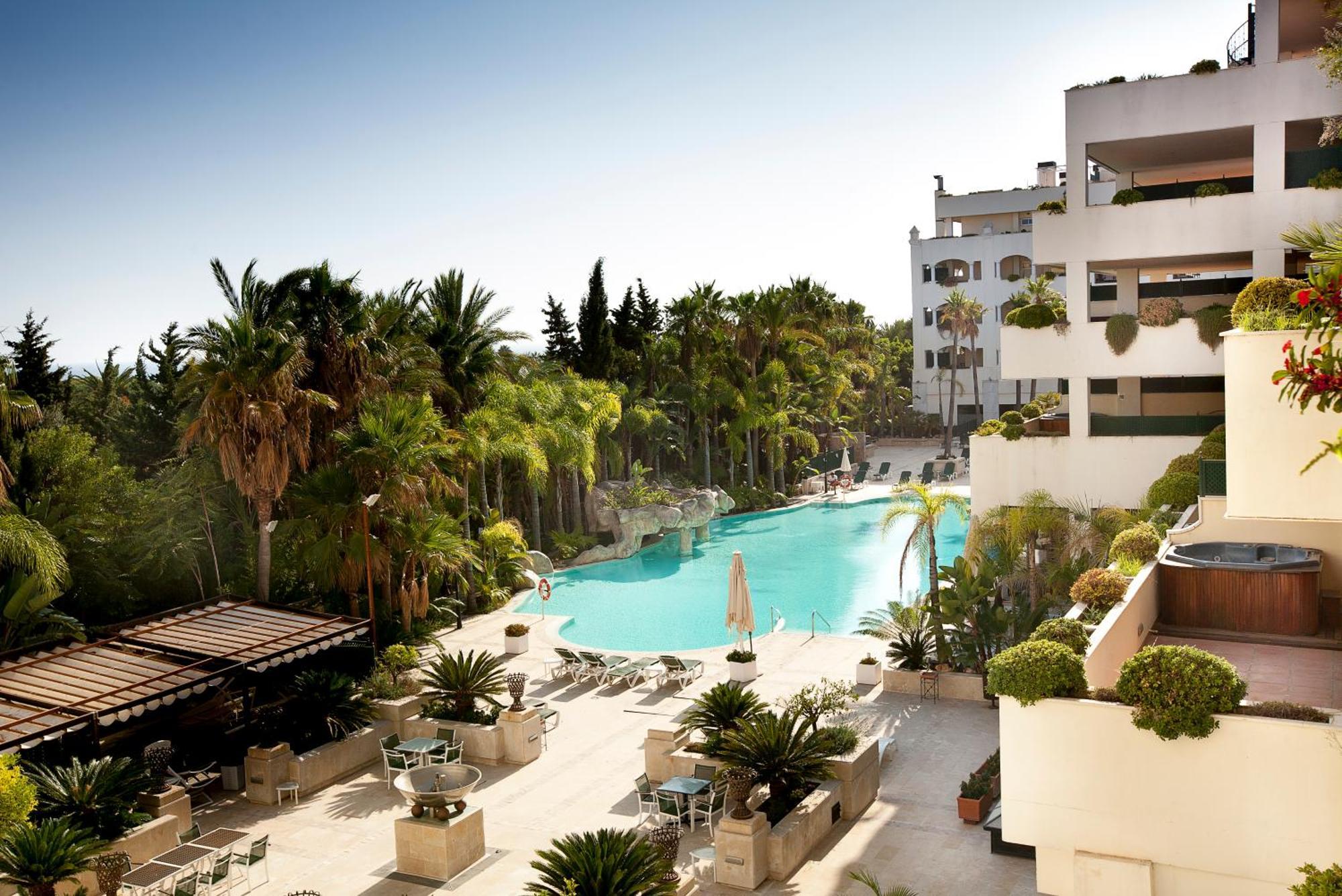 Apartamentos Guadalpin Boutique Marbella Bagian luar foto