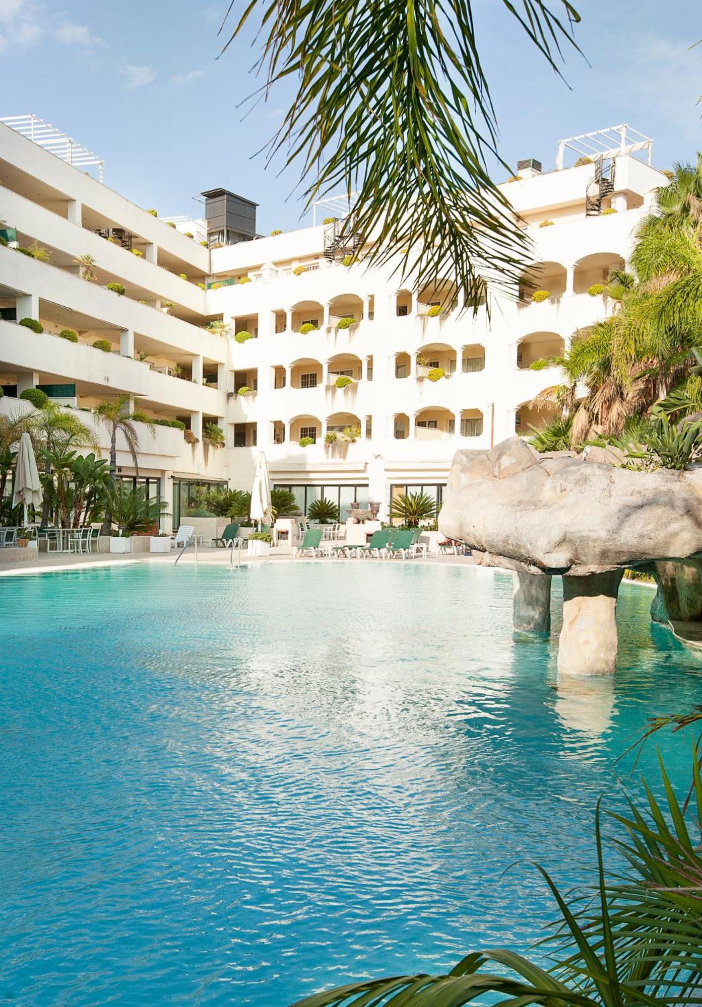 Apartamentos Guadalpin Boutique Marbella Bagian luar foto