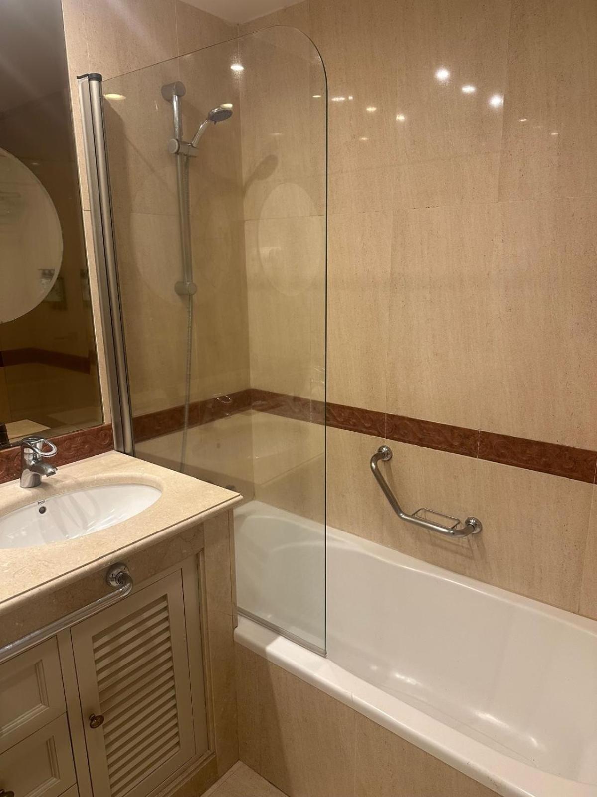 Apartamentos Guadalpin Boutique Marbella Bagian luar foto