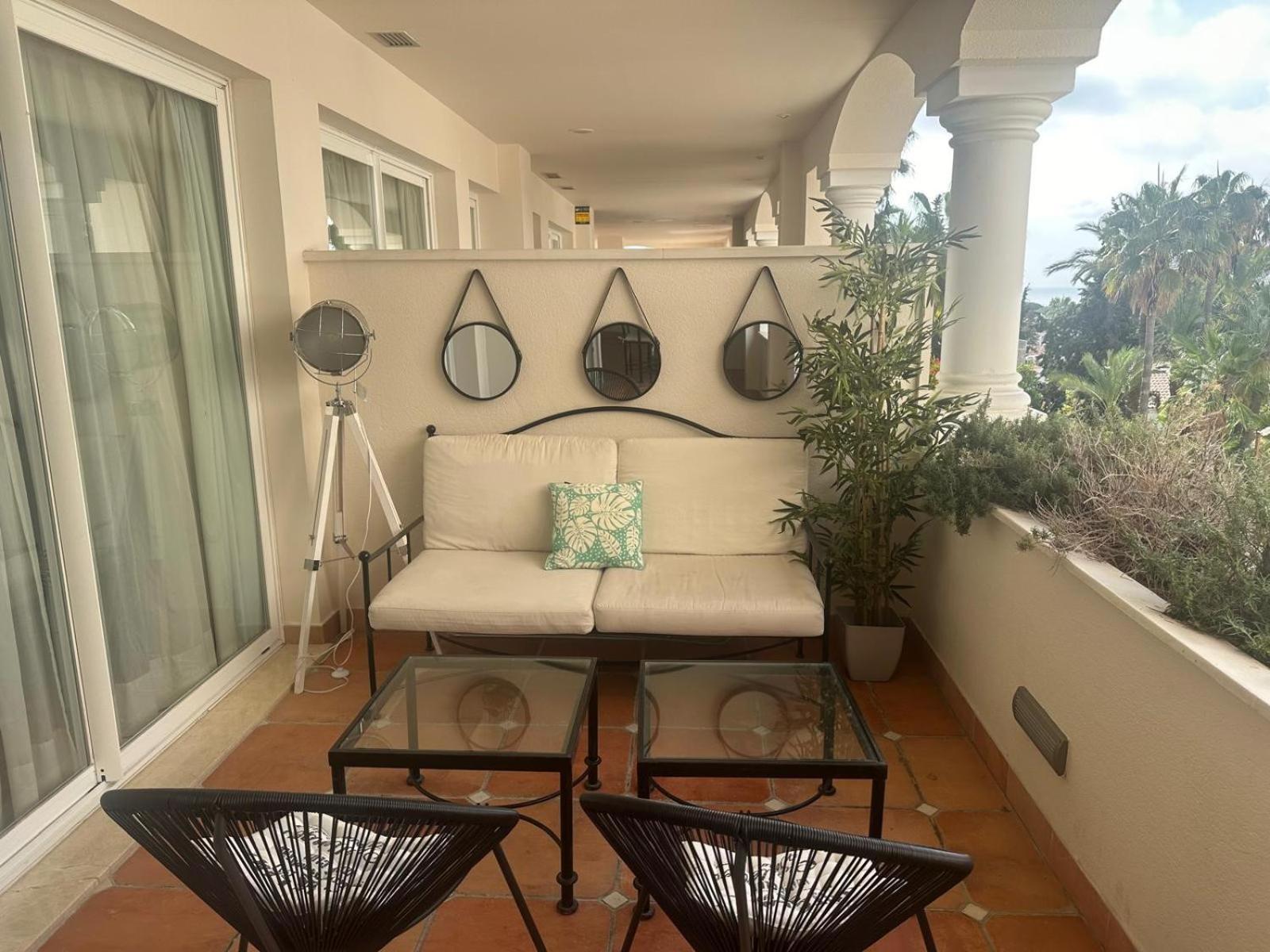 Apartamentos Guadalpin Boutique Marbella Bagian luar foto